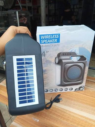 اسپیکر بلوتوثی KTX-1477 چراغ قوه دار با پنل خورشیدی